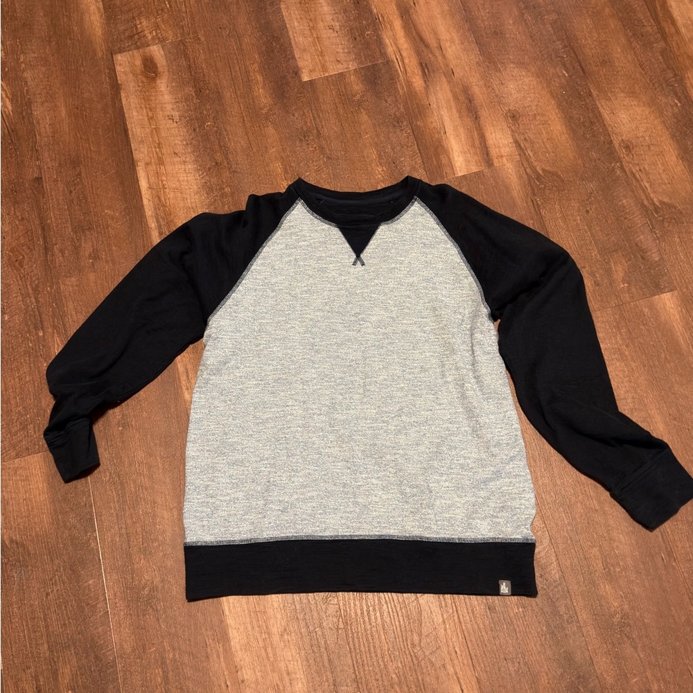 The North Face Men's Black and Gray Crewneck Sweatshirt